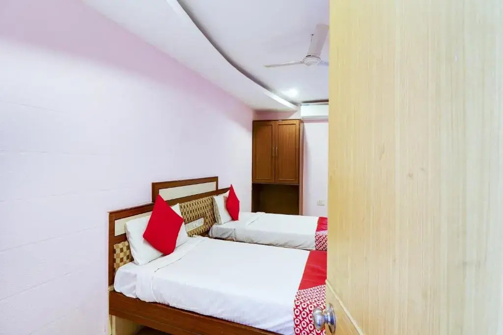 Super Hotel O Vaishnavi Palace