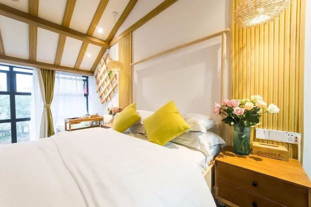 Tongli Slow Life River View Guest House