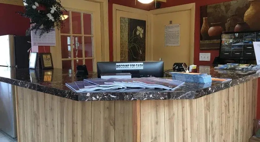 Aquastar Inn