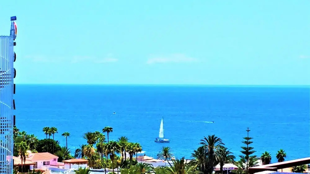 Great View Las Americas