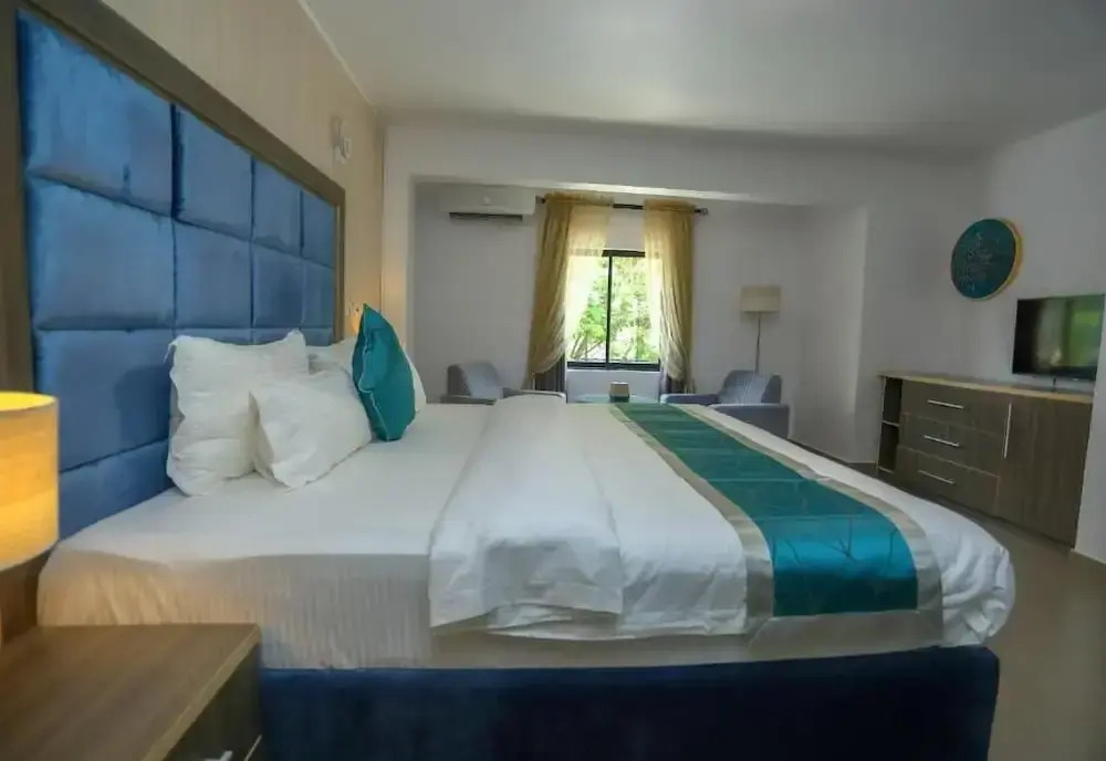 Riviera Luxury Boutique Hotel