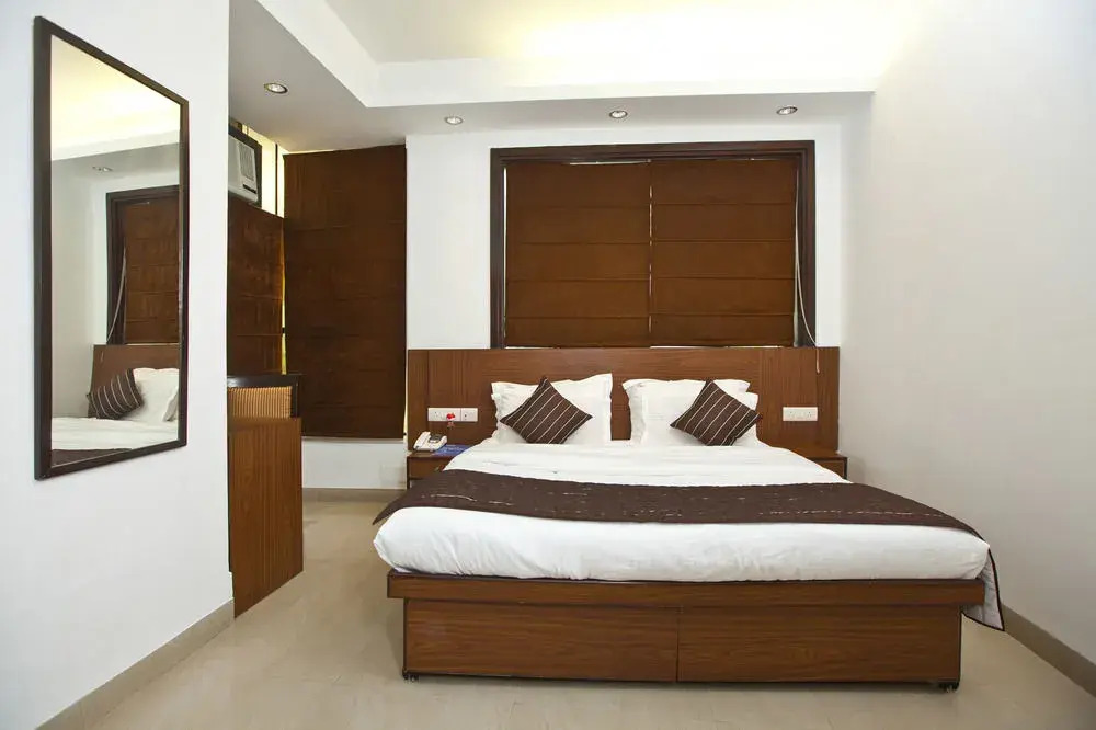 OYO 8761 Hotel Mall View