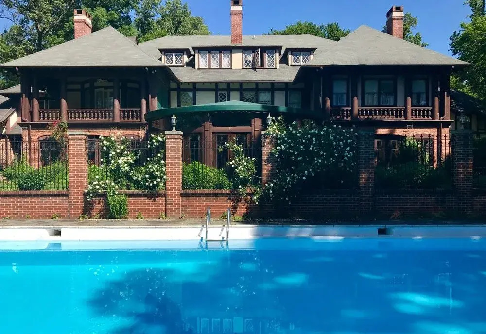 Gramercy Mansion