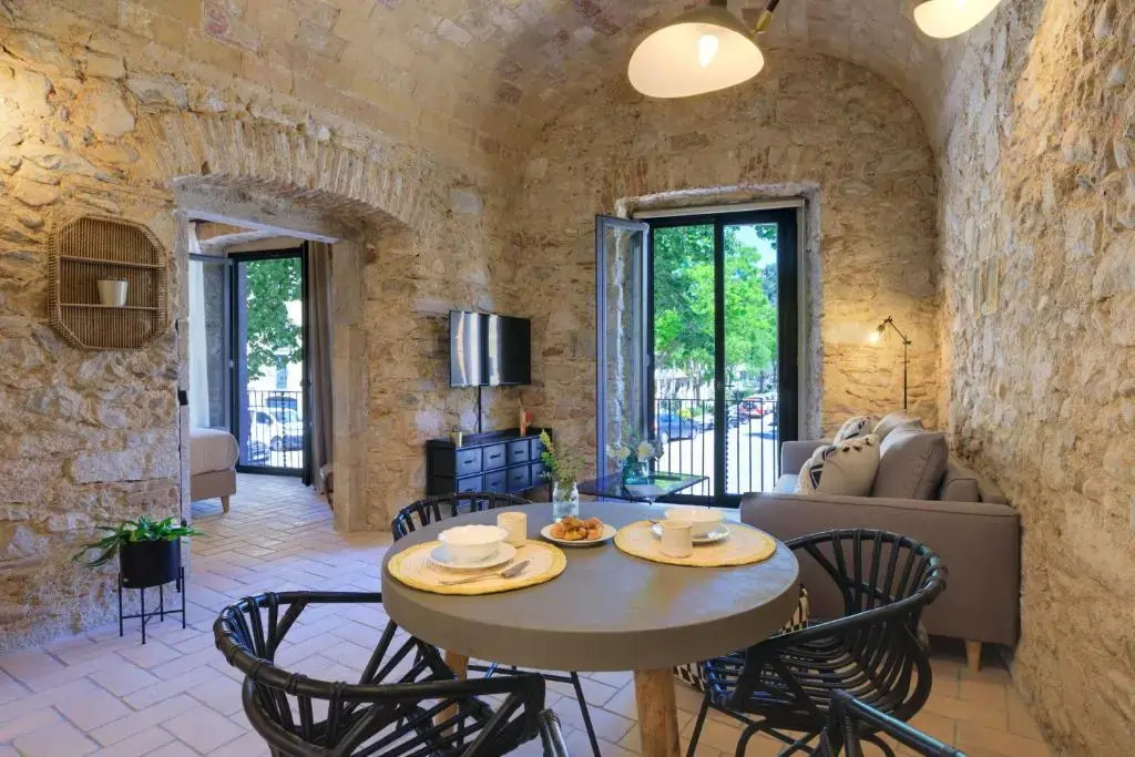 La Comuna by Bon Dia Residences