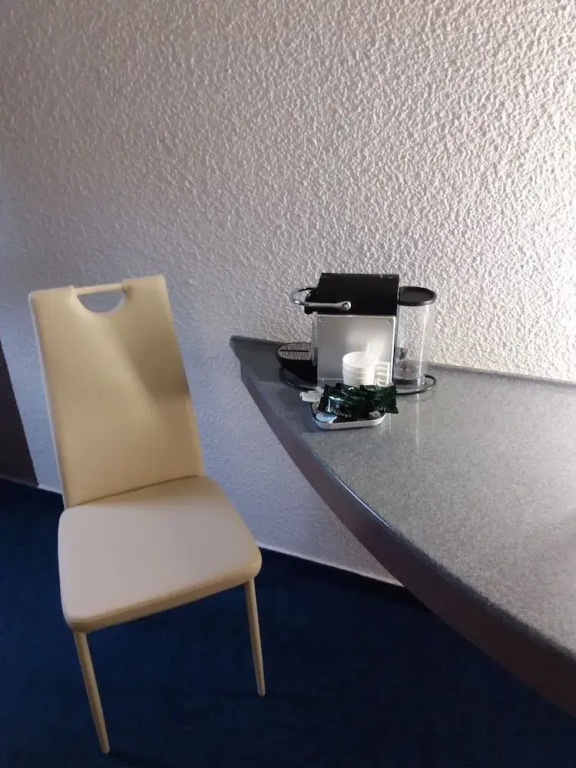 EGG HOTEL - HOTEL LES GENS DE MER Dieppe