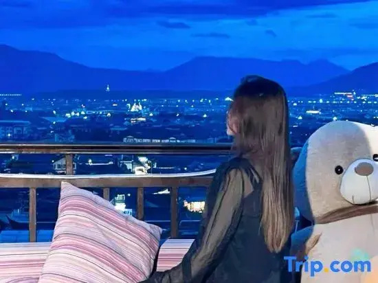Three-time Bieyuan·star theme worry-free starry sky beauty hotel