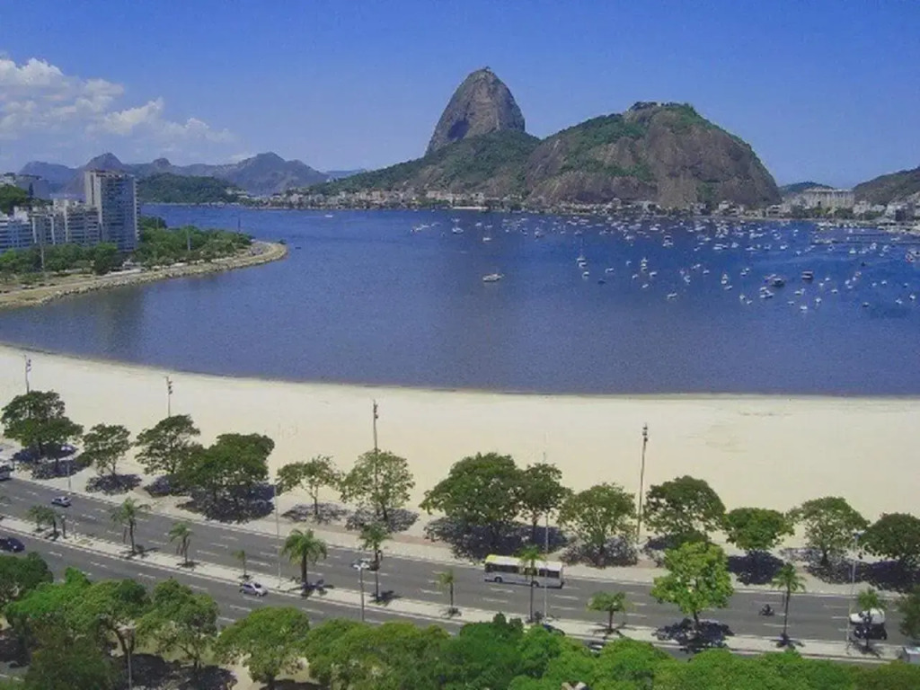 Studio bem localizado em Praia de Botafogo, próximo ao Shopping e Metrô - Wi-Fi 250 mb