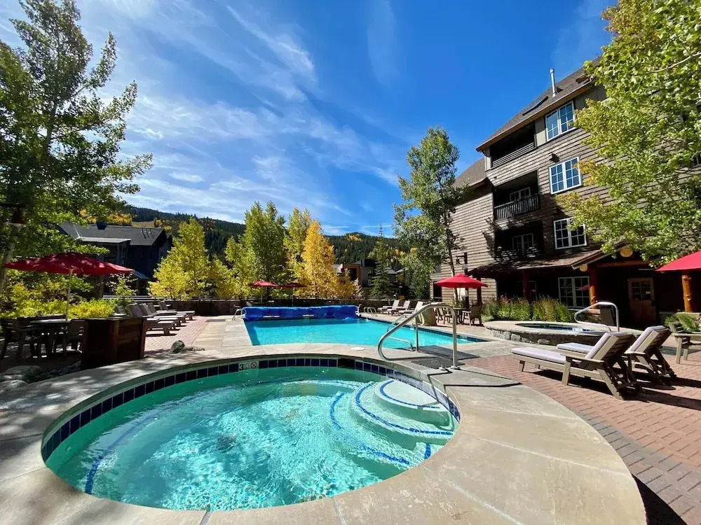 Buffalo Lodge 8320 by SummitCove Vacation Lodging