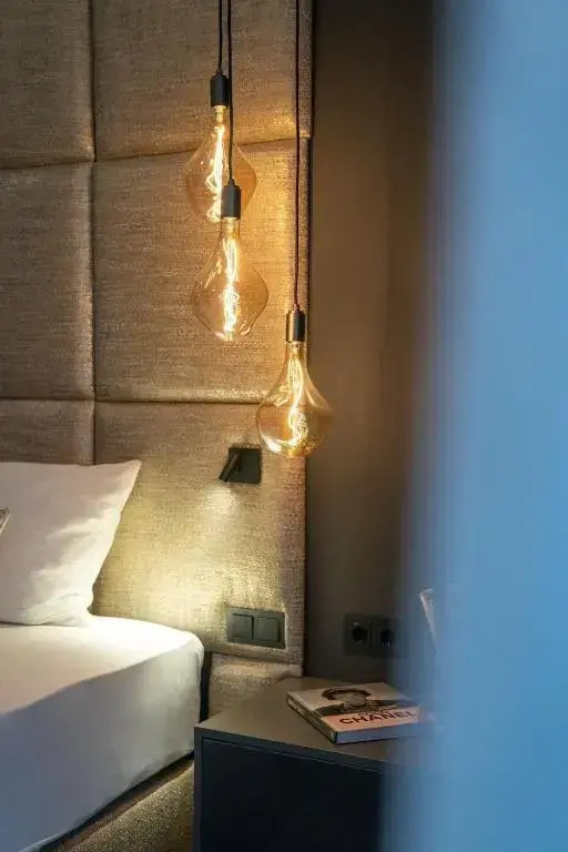 THE NEWSHA SIGNATURE HOME