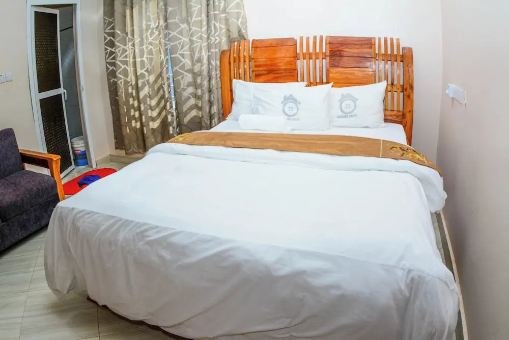 BEZINDA LODGE