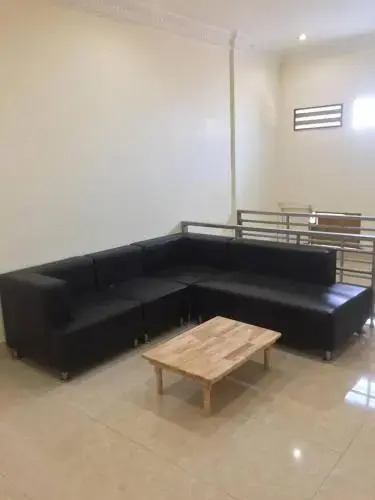 307 Guest House
