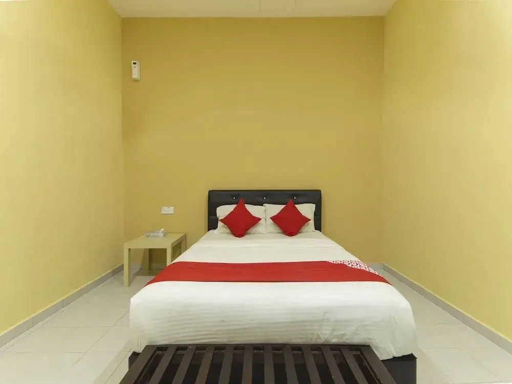 Oyo 44028 Alpha Motel