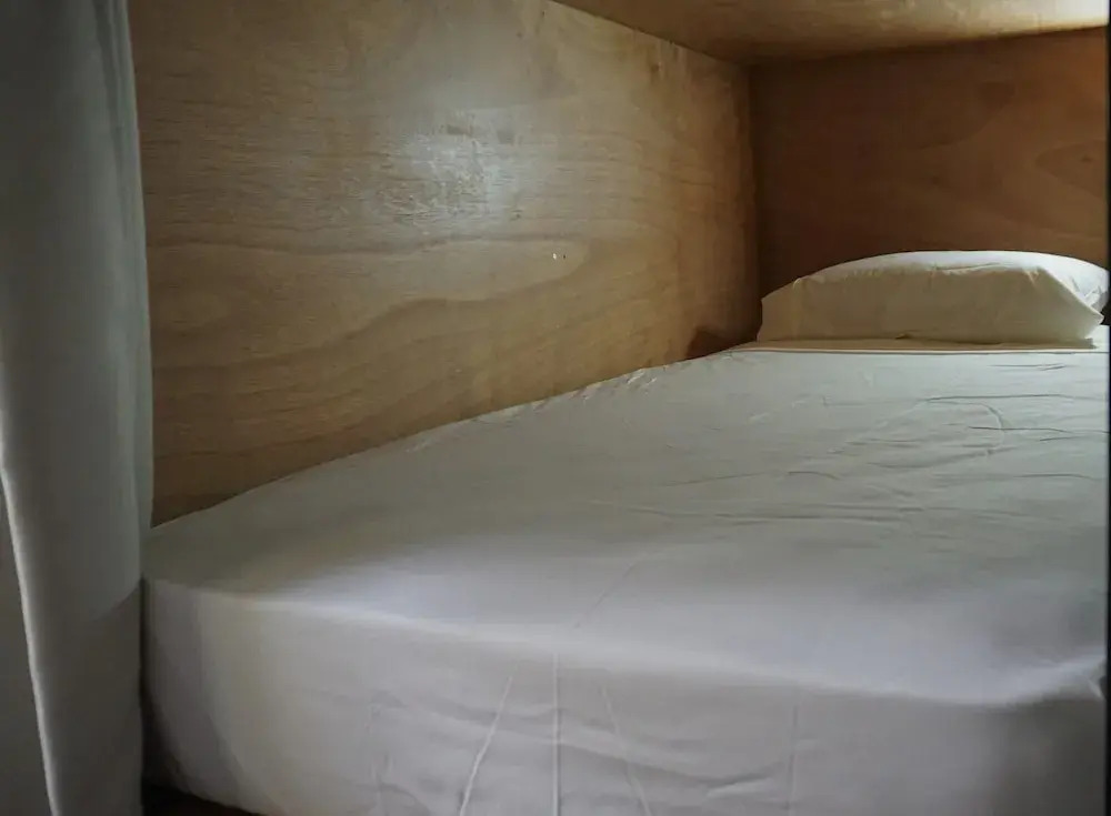 Akih Pods Hostel
