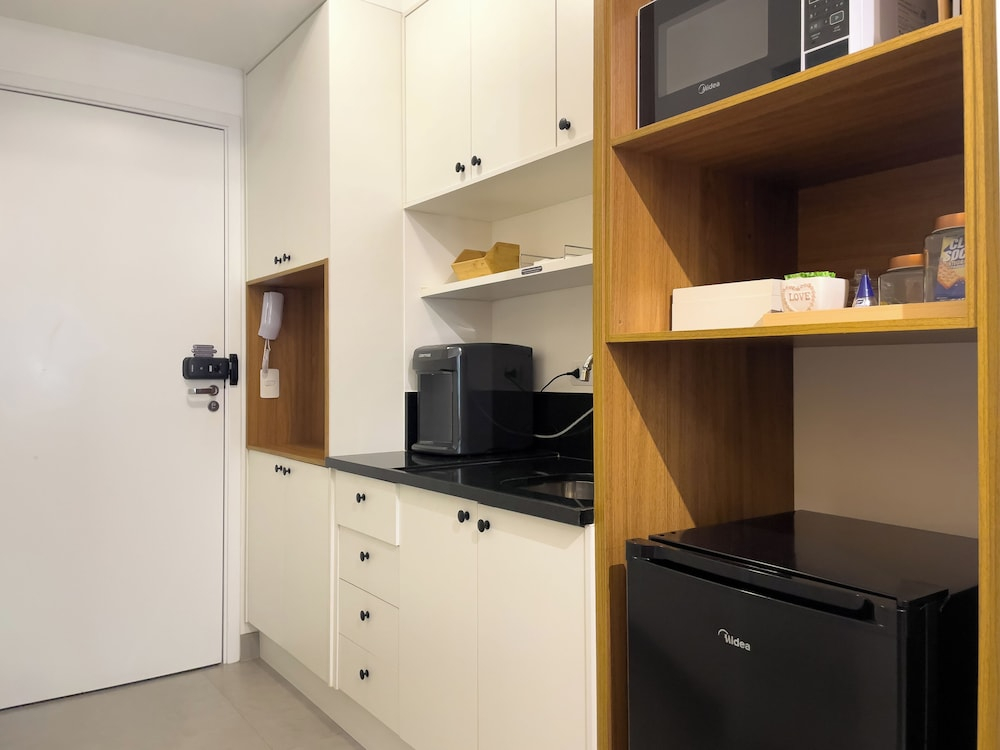 Houx Pinheiros 1508