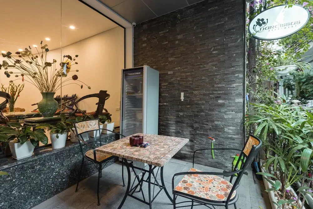 Narcissus Hotel & Apartment