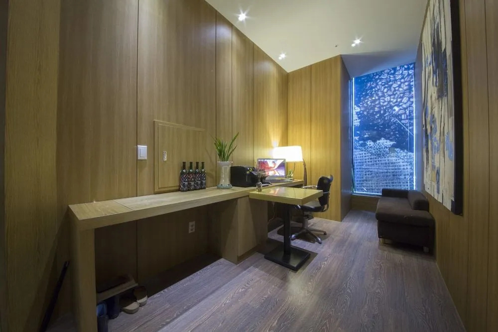 Guwol Hotel