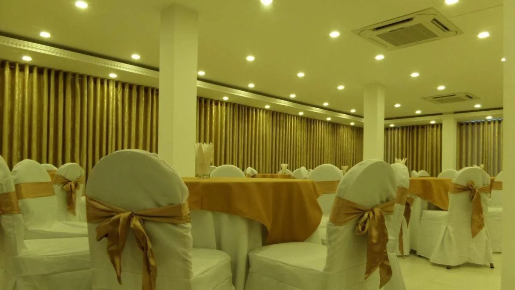Bright Bravo Hotel