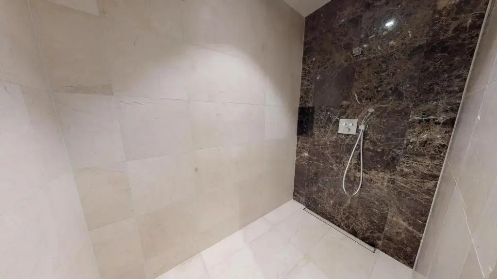 White Pearl Apartment 0.07