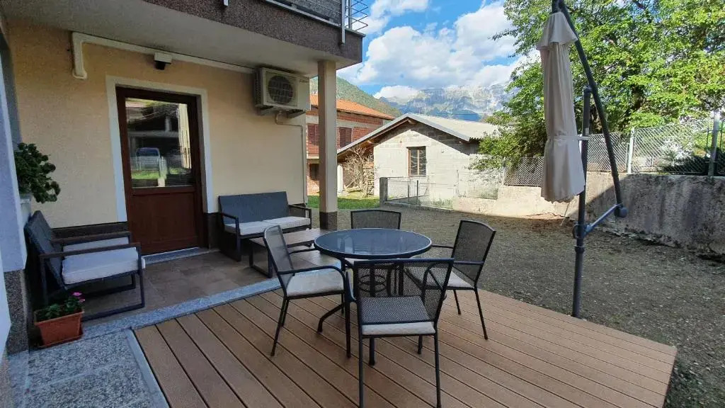 Apartma Lah