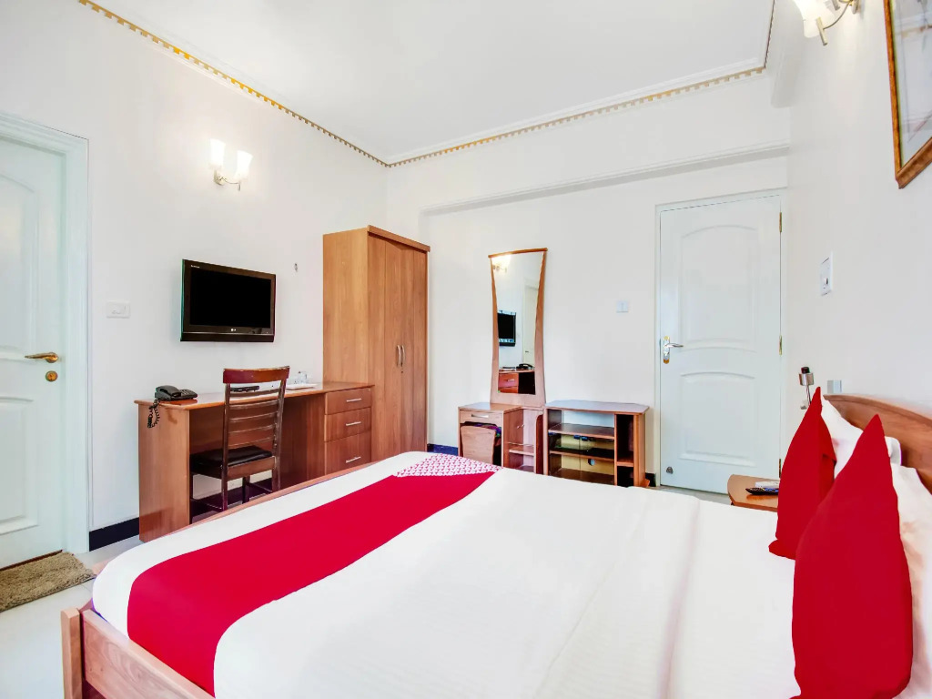 Super Hotel O Resida Elite Service Apartments Near Manipal hospital