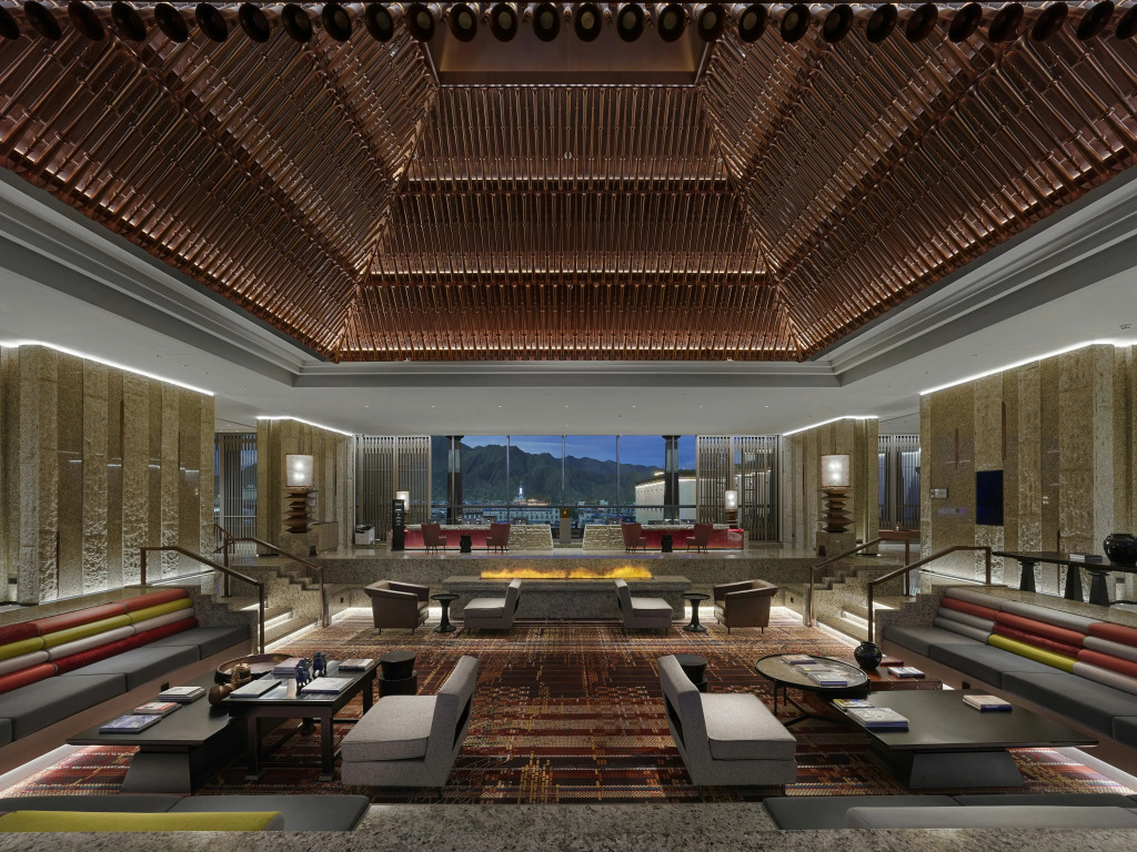 Hilton Shigatse