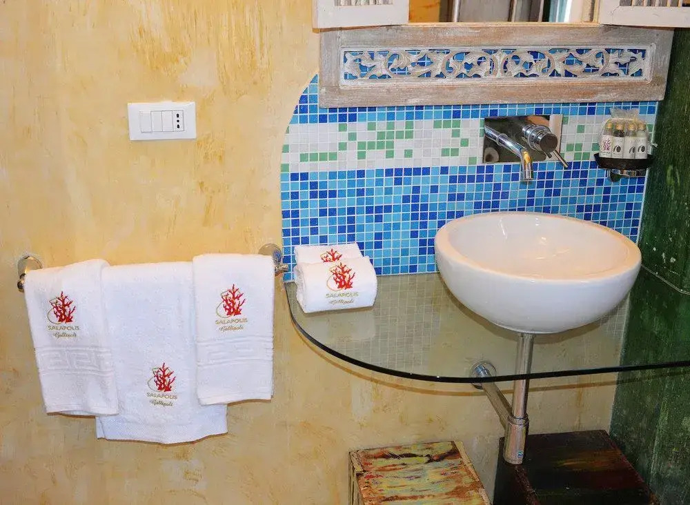 Salapolis Luxury Apartments