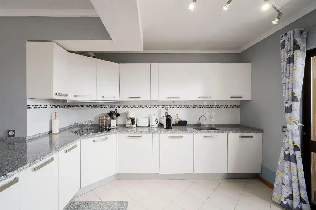 LovelyStay - Bela Vista 3BDR Duplex Penthouse with Pool