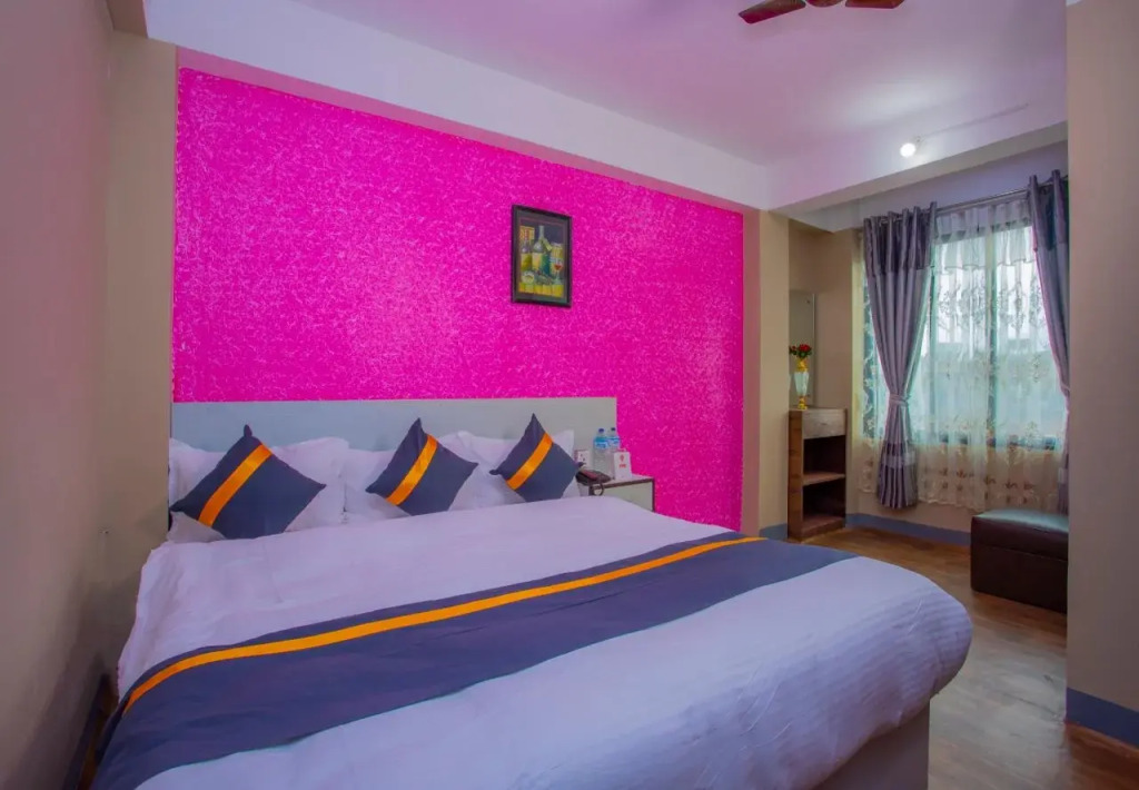 Hotel The Hub By OYO Rooms