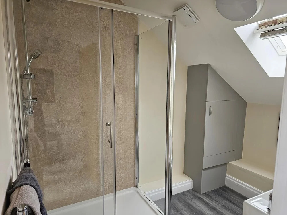 Lovely 1-bed Loft in Newport