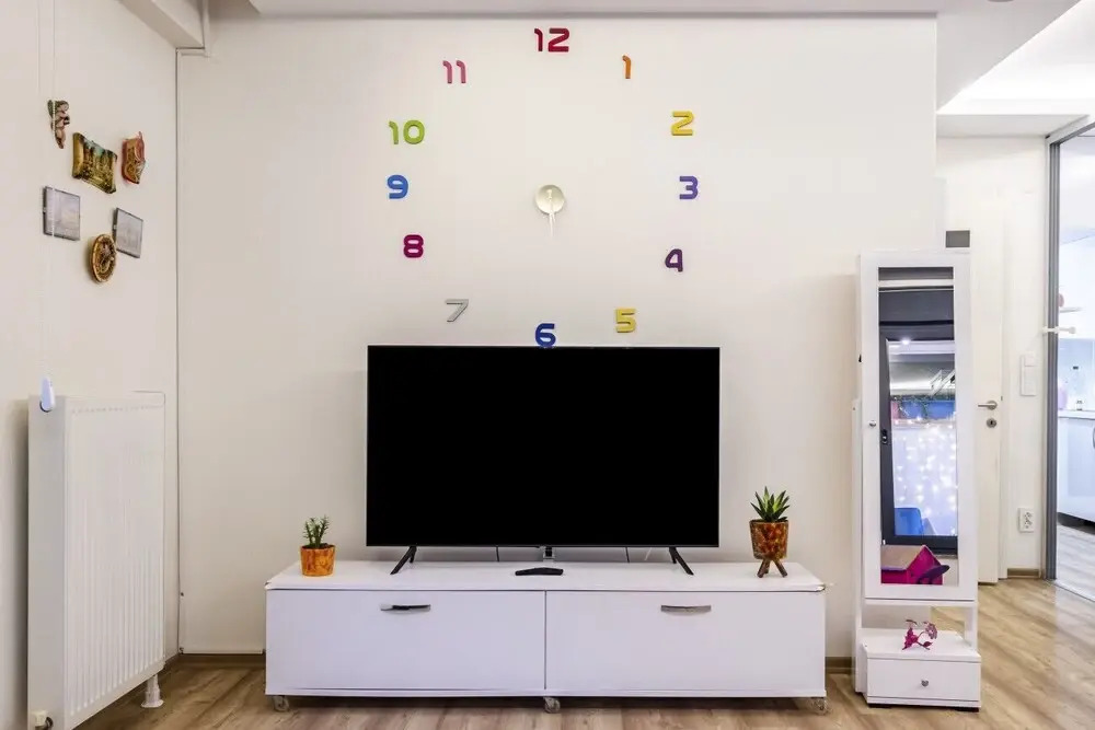 Flat With Rainbow Themed Interior in Goztepe