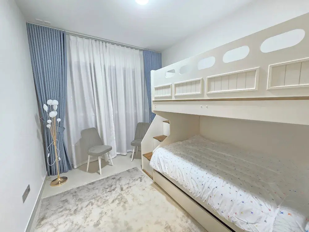 Luxury Boulevard 2Bhk