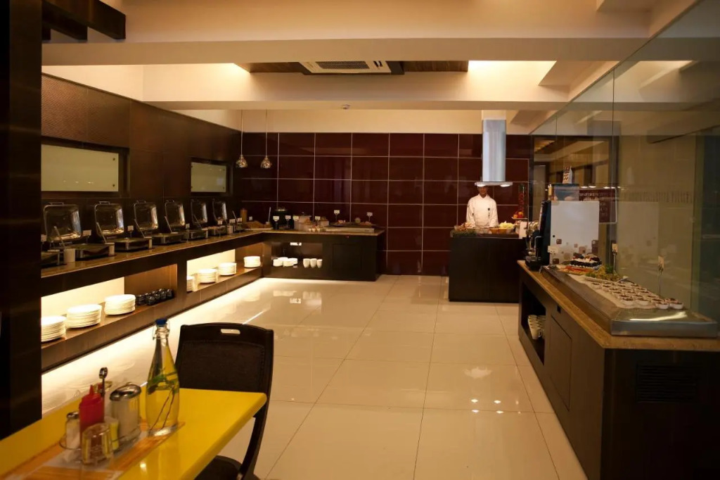 Nestor Hotel, Mumbai