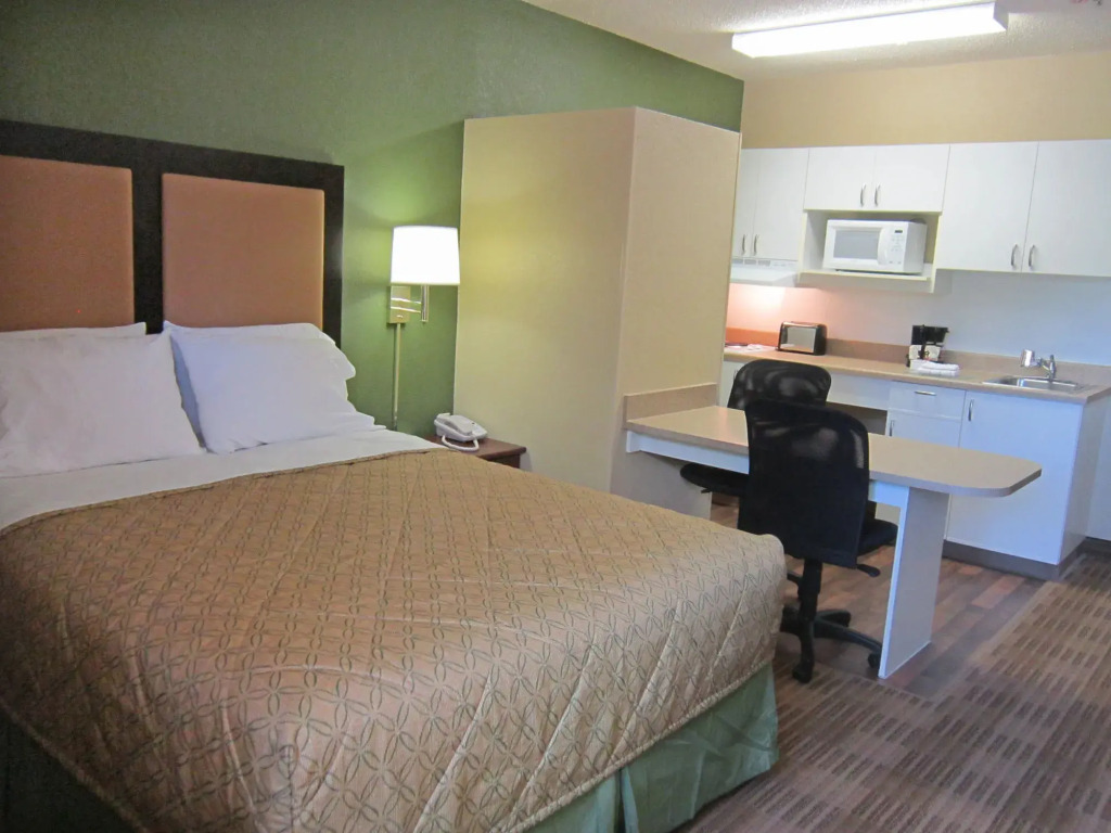 Studio 6 Extended Stay Rochester Greece NY