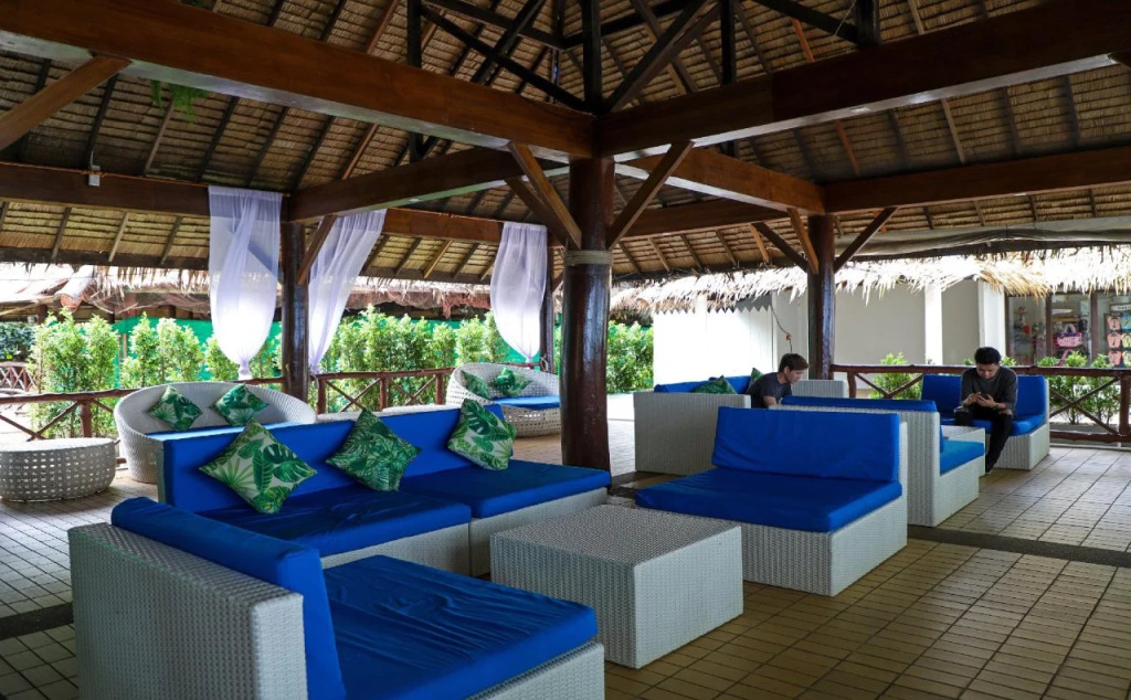 Coral Island Resort