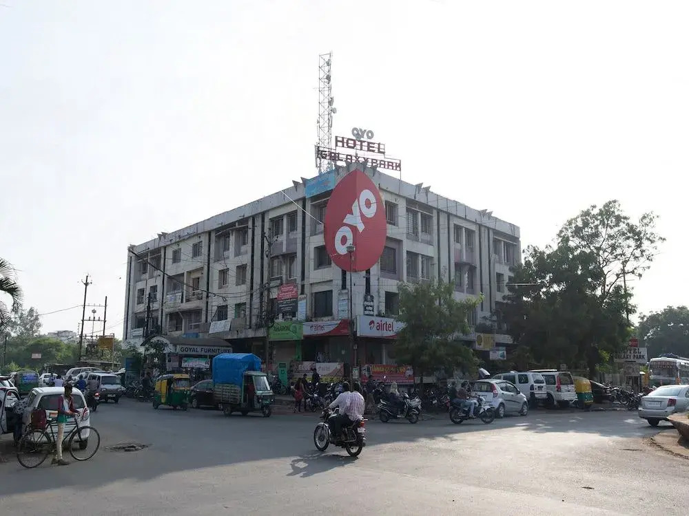 OYO 15365 Royal Galaxy Park