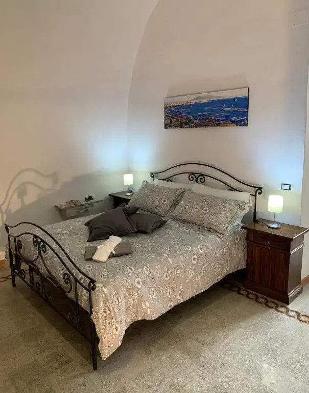 Mena Holiday House