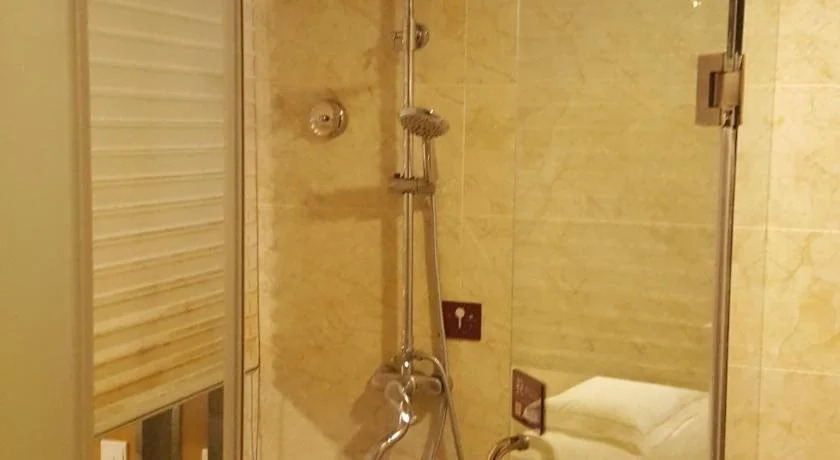Jiangshan Di Jing Hua Tian Hotel