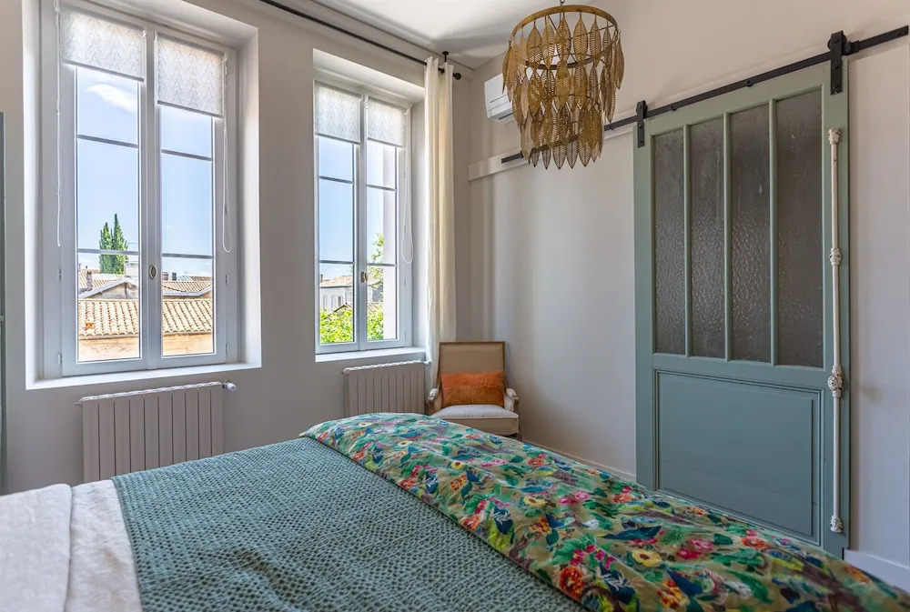 la maison, chambre dhôtes de charme et atelier dartiste, Libourne saint Emilion