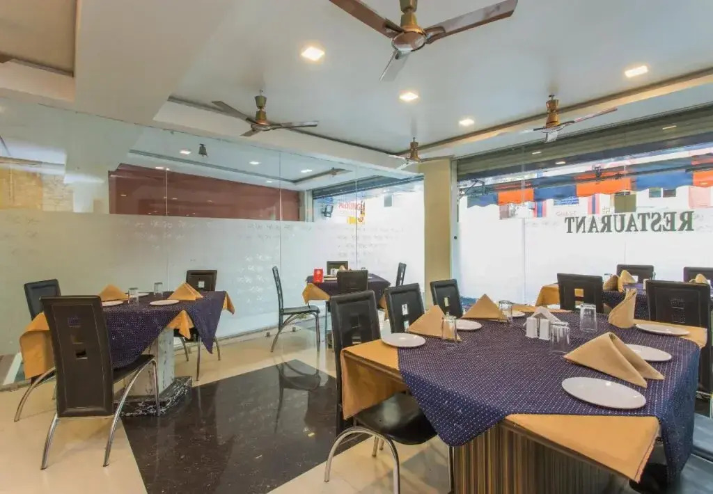 OYO 4164 Hotel Shivam Elite