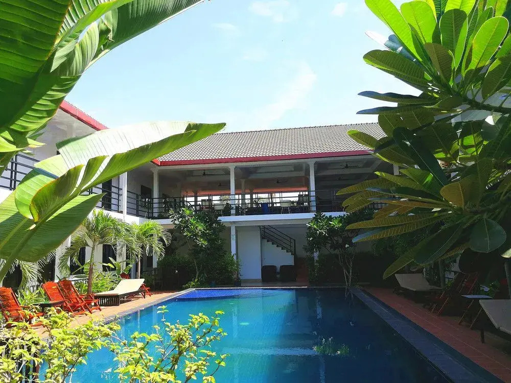 Huylin Angkor Boutique