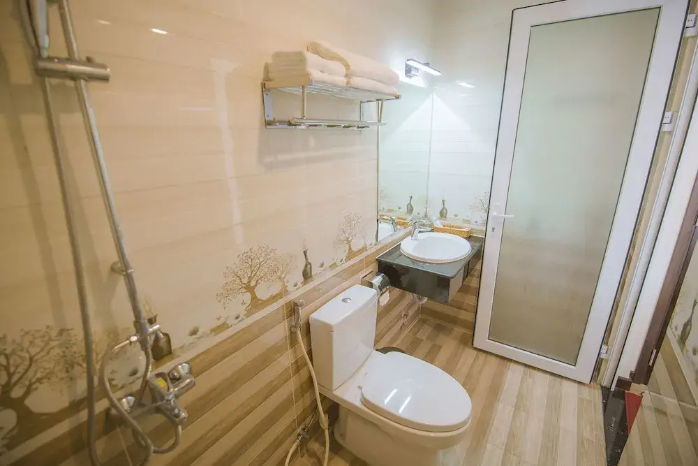 Thien Ly Hotel - Da Lat Center