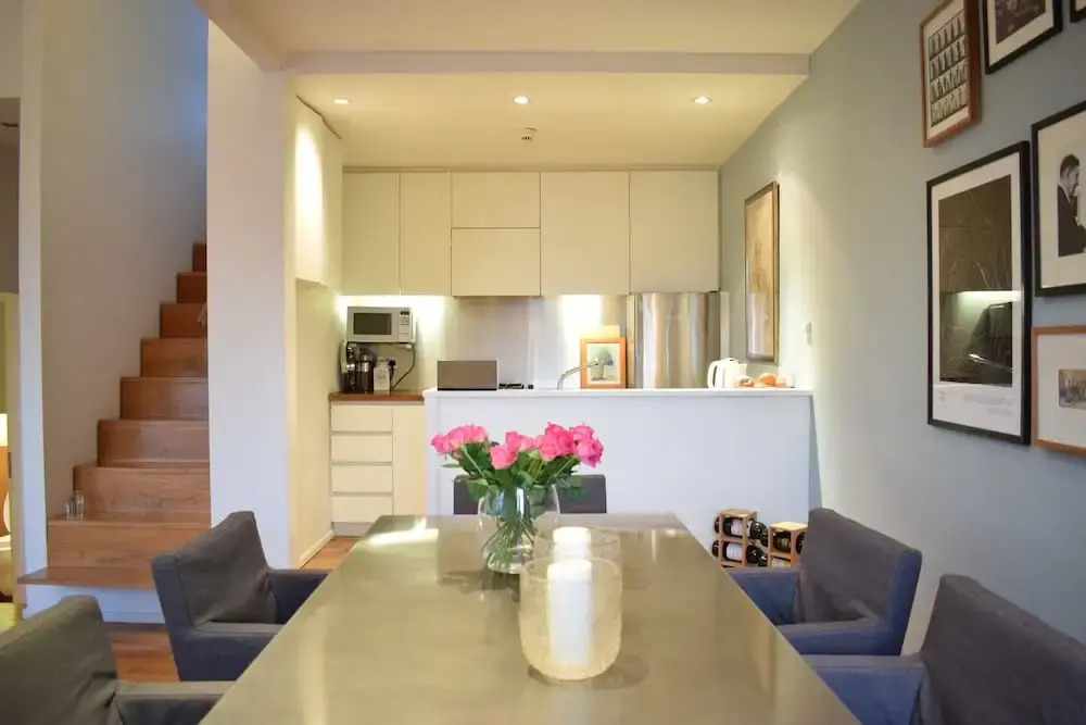 Elegant 2 Bedroom Maisonette Near Camden