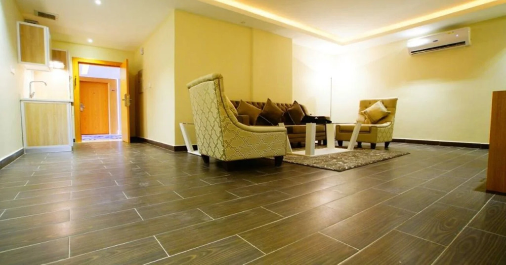 Al Muahidb Residence Al Takhasossi 4 - Economic