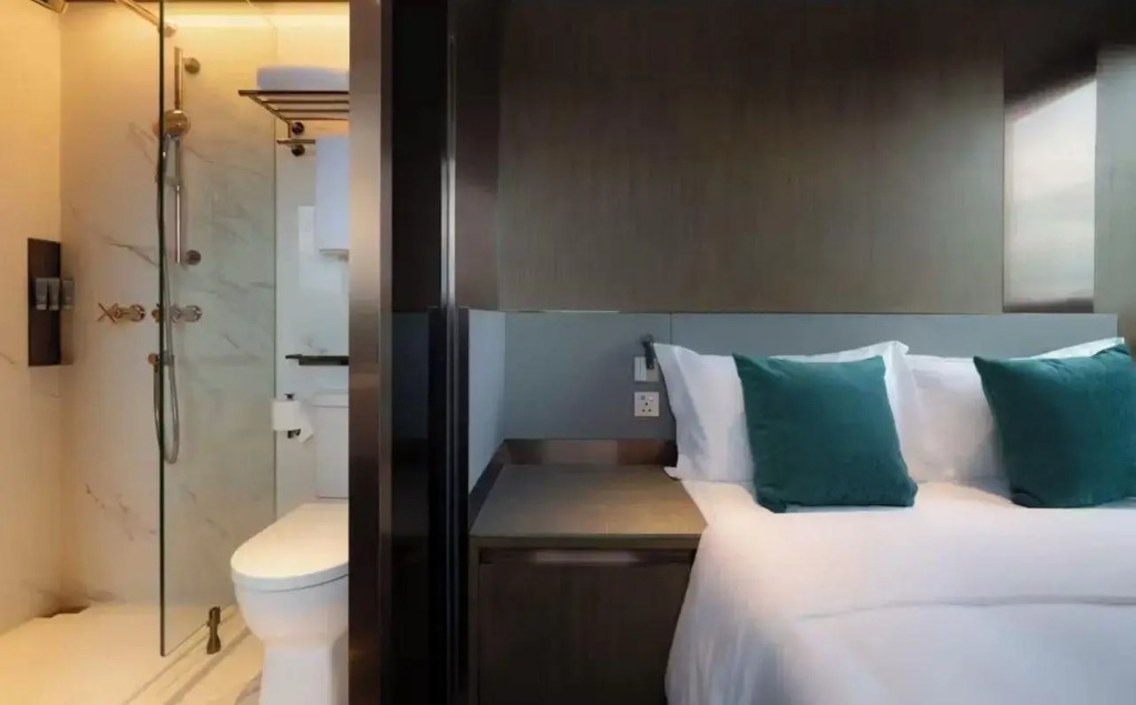 WAKE Concept Hotel