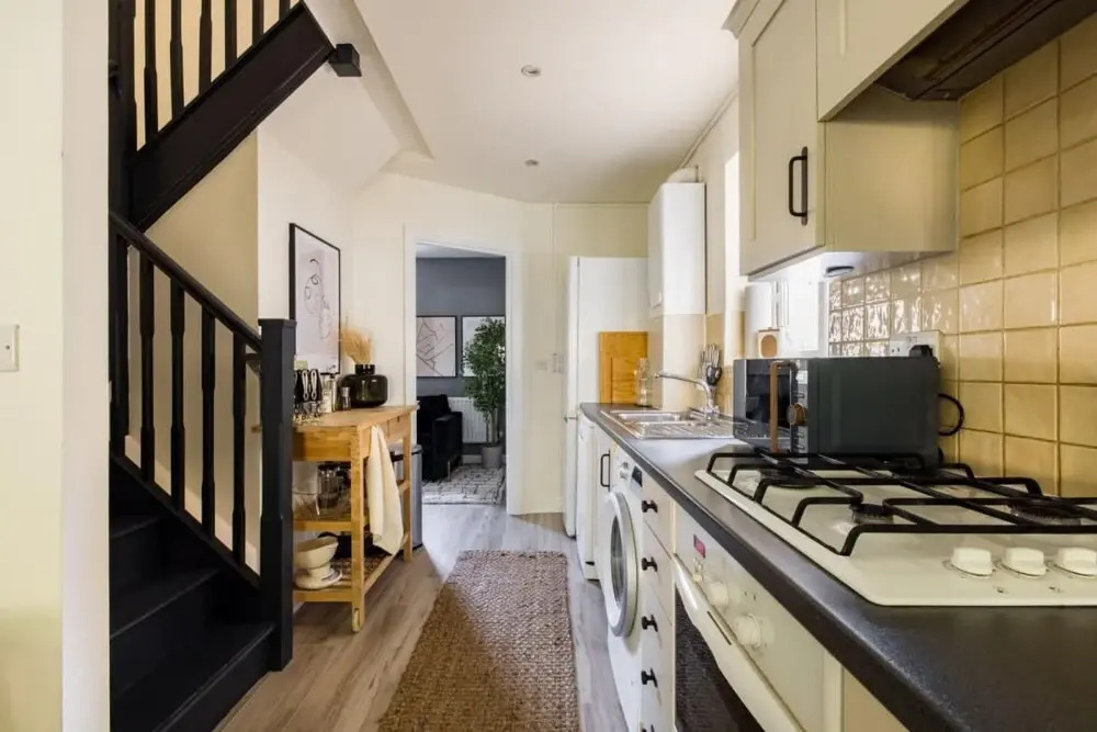 The Peckham Sanctuary - Snazzy 3bdr House With Patio