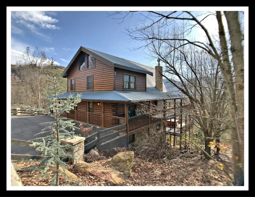 Mountain Tyme Lodge 5 Bedrooms 3 Bathrooms Cabin