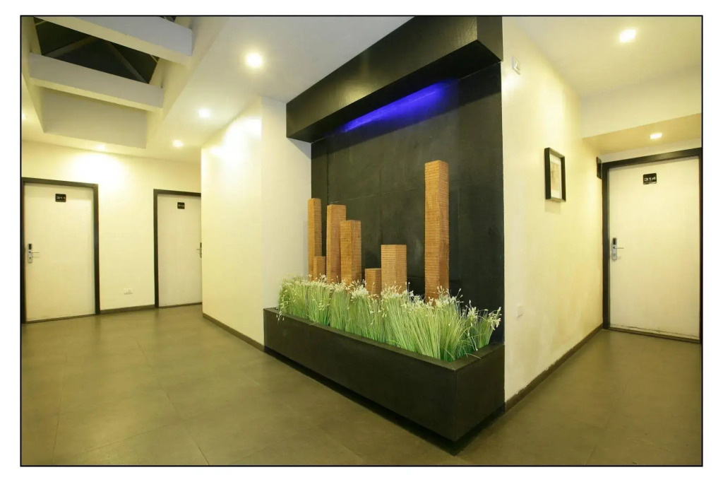 The Sirona Hotel