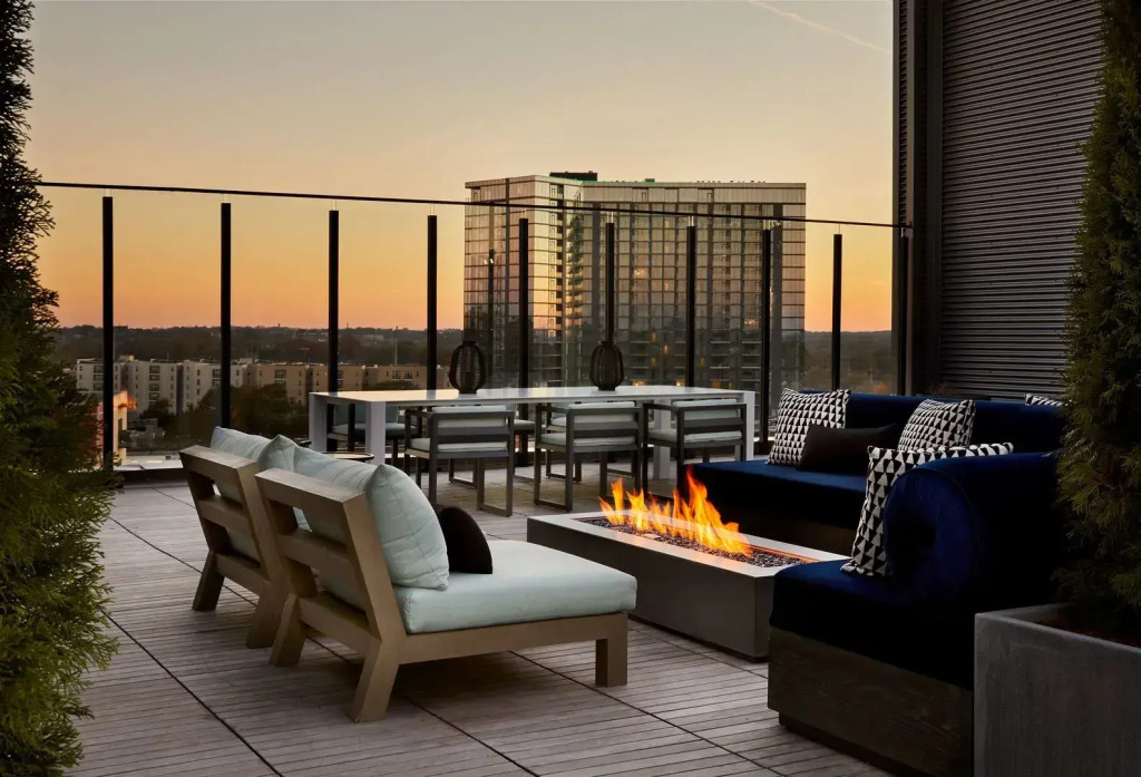 Sentral West Midtown at Star Metals
