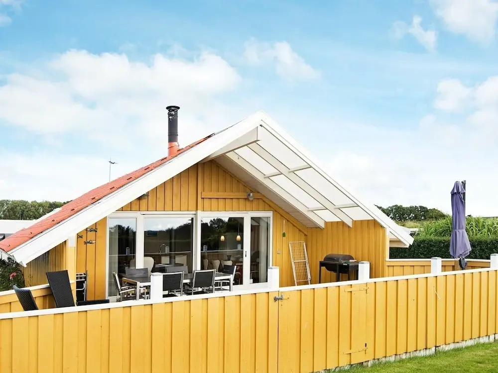 Serene Holiday Home in Juelsminde near Sea