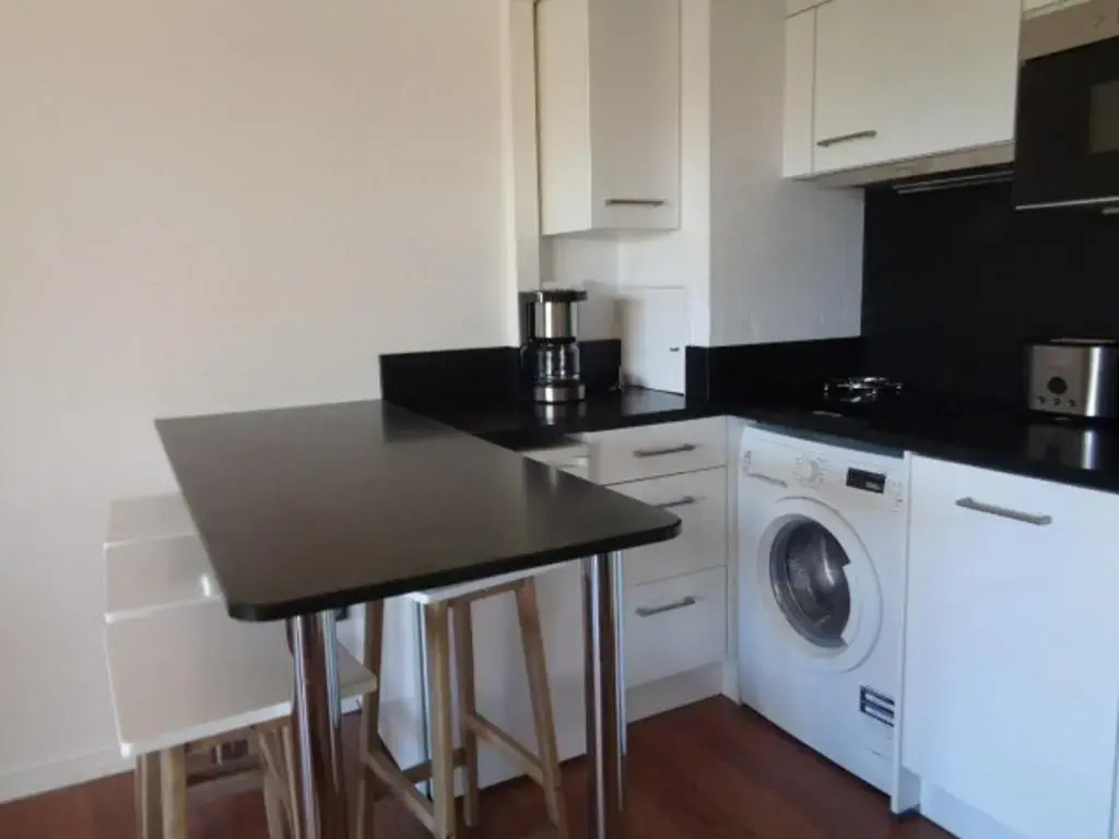 Appartement Arcachon, 1 pièce, 4 personnes - FR-1-374-93